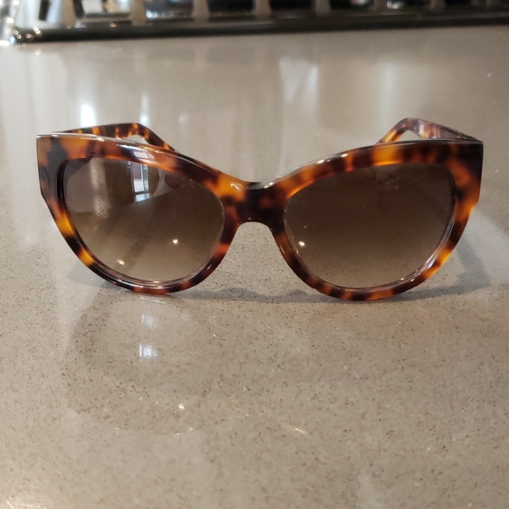 Juicy Couture sunglasses